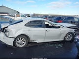 Toyota Camry Le Awd 4T1R11BK0NU057268 photo