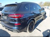 BMW X5 xDrive40I 5UXCR6C02P9N90756 fotografie