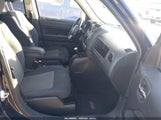 Jeep Patriot Latitude 1C4NJRFB0CD617007 снимка