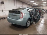 Toyota Prius Two JTDKN3DU7F1967586 снимка