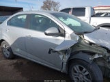 Chevrolet Sonic Lt Auto 1G1JC5SG6F4204380 снимка