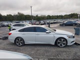 Honda Accord Touring 1HGCV1F92JA125394 fotografie