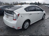 Toyota Prius Plug-In JTDKN3DPXF3065853 снимка