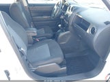 Jeep Patriot Latitude 4X4 1C4NJRFB6HD181254 photo