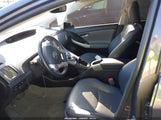 Toyota Prius Plug-In Advanced JTDKN3DP1E3058692 fotografie