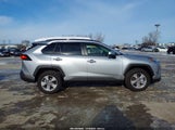 Toyota Rav4 Hybrid Xle JTMRWRFV7SJ070606 photo
