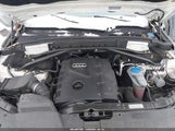 Audi Q5 2.0T Premium WA1CFAFP9CA063841 fotografie