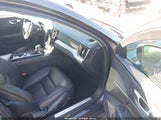 Volvo S60 T5 Momentum 7JR102FK6LG039908 photo