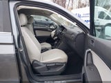 Volkswagen Tiguan 2.0T Se/2.0T Se R-Line Black/2.0T Sel 3VV3B7AX2MM030925 photo