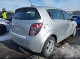 Chevrolet Sonic Lt Auto 1G1JC6SH1F4105593 снимка