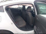 Chevrolet Cruze Ls Auto 1G1BC5SM3J7214222 снимка
