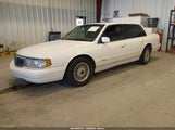 Lincoln Continental Signature 1LNLM9840RY797289 photo