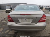 Mercedes-Benz C 230 Sport WDBRF52H56F743912 fotografie