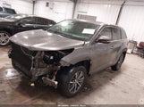 Toyota Highlander Xle 5TDJZRFH2JS528116 снимка