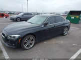 BMW 330I xDrive WBA8D9G5XJNU70597 снимка