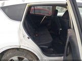 Toyota Rav4 Xle JTMRFREV9FJ025982 снимка