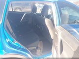 Toyota Rav4 Le JTMBFREV0HJ146856 снимка