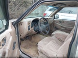 Chevrolet S-10 Ls Fleetside 1GCCS1445WK226378 снимка