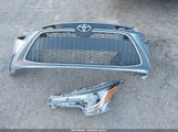 Toyota Corolla Xle JTDFPRAE0LJ003094 снимка