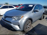 Toyota Rav4 Xle JTMWFREV1JD113094 снимка