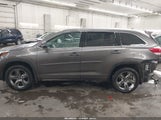 Toyota Highlander Limited Platinum 5TDDZRFH6KS936357 photo