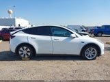 Tesla Model Y Long Range Dual Motor All-Wheel Drive 7SAYGAEE8NF523903 fotografie