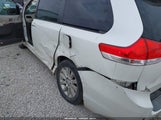 Toyota Sienna Limited 5TDDK3DC6BSO18567 снимка