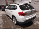 BMW X1 xDrive28I WBAVL1C51FVY24804 fotografie