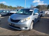 Toyota Sienna Le 5TDJK3DCXBS013973 снимка
