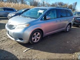 Toyota Sienna Le V6 5TDKK3DC7BS081734 снимка