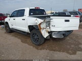 Toyota Tundra Sr5 5.7L V8 5TFDW5F17HX588608 fotografie