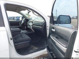 Toyota Tundra Sr5 5.7L V8 5TFDW5F17HX588608 photo