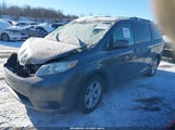 Toyota Sienna Le V6 8 Passenger 5TDKK3DC2DS382818 fotografie