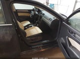 Volkswagen Passat 1.8T Se 1VWBT7A37EC045635 photo