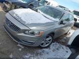 Volvo V60 T5 Premier YV140MEKXF1260633 fotografie