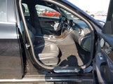 Mercedes-Benz C 300 Sedan W1KWF8DB1MR628577 photo