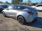 Tesla Model Y Long Range Dual Motor All-Wheel Drive 7SAYGDEEXRA313016 fotografie
