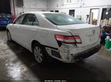 Toyota Camry Le 4T4BF3EK9AR075391 снимка