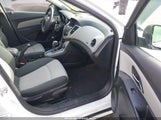 Chevrolet Cruze Ls 1G1PC5SHXB7295004 снимка