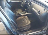 Audi A4 2.0T Premium WAUBFAFLXDN027551 снимка