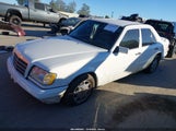 Mercedes-Benz E 320 Base/320 Special WDBEA32E9SC193150 снимка
