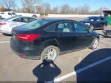 Ford Focus Se 1FADP3F23JL252709 fotografie