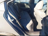 Toyota Corolla Le 5YFB4MDE2SP332296 fotografie