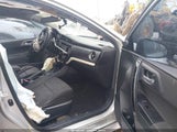 Toyota Corolla Im JTNKARJE4HJ543499 снимка