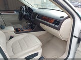 Volkswagen Touareg Tdi Executive/Tdi Lux/Tdi Sport WVGFK9BP5CD004847 photo