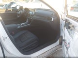 Honda Accord Touring 2.0T 1HGCV2F91KA013337 fotografie