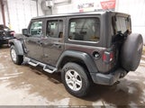 Jeep Wrangler Unlimited Sport S 4X4 1C4HJXDG0JW112487 fotografie