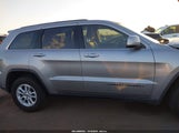 Jeep Grand Cherokee Laredo 4X2 1C4RJEAG4JC311847 fotografie