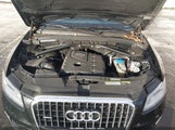 Audi Q5 2.0T Premium WA1LFAFP0EA029161 снимка