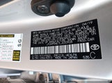 Toyota Corolla Le JTDHPRAE7LJ033928 снимка